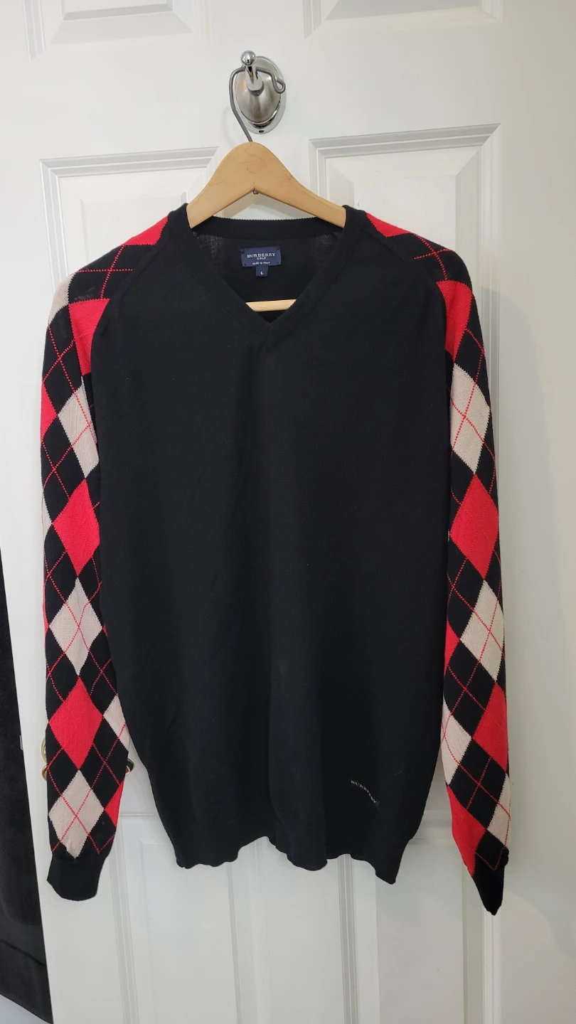 Burberry Golf V-Neck Sweater - Black Argyle - Size L