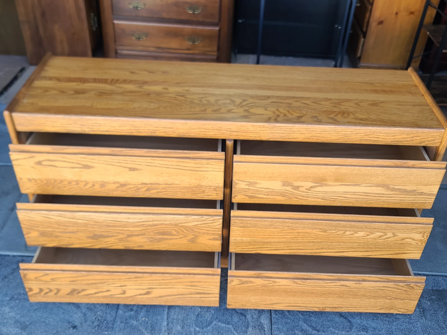 Oak 6-Drawer Dresser with Mirror - photo 3