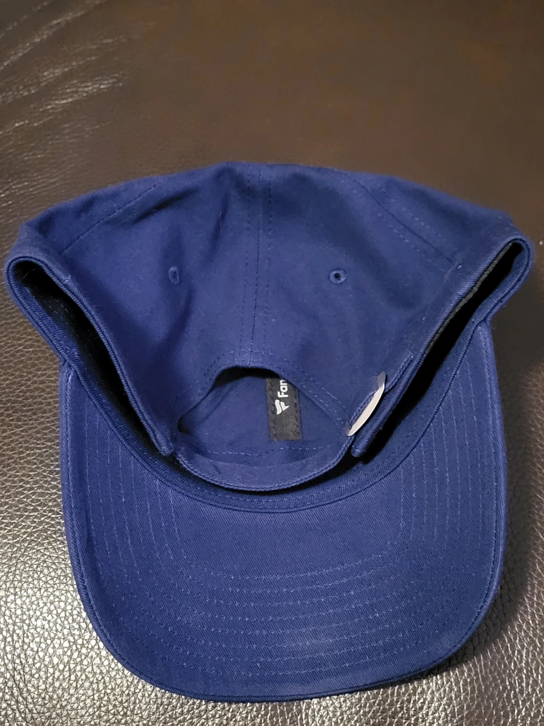 Vancouver Canucks Fanatics Adjustable Baseball Cap - photo 2