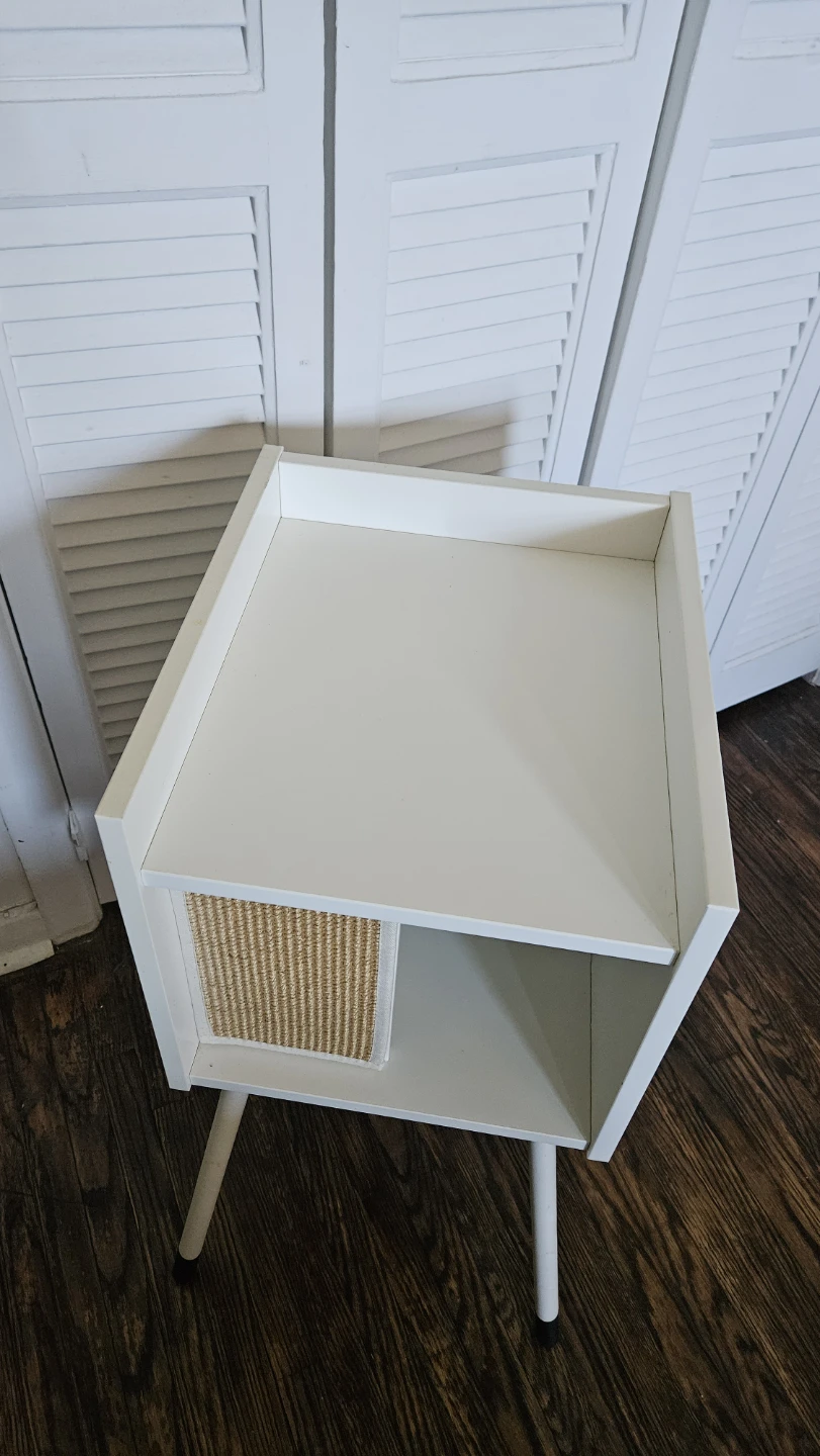 White Cat Condo Side Table with Scratch Pad