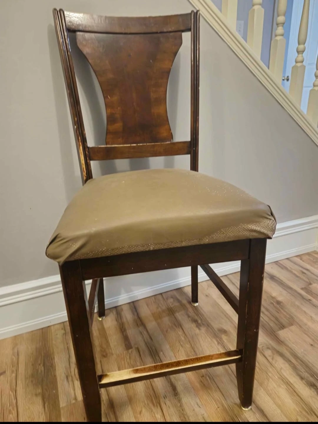 2 counter chairs - photo 5