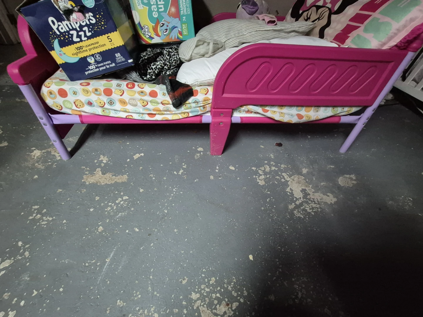 Kids Toddler Bed - Minnie Mouse Theme
