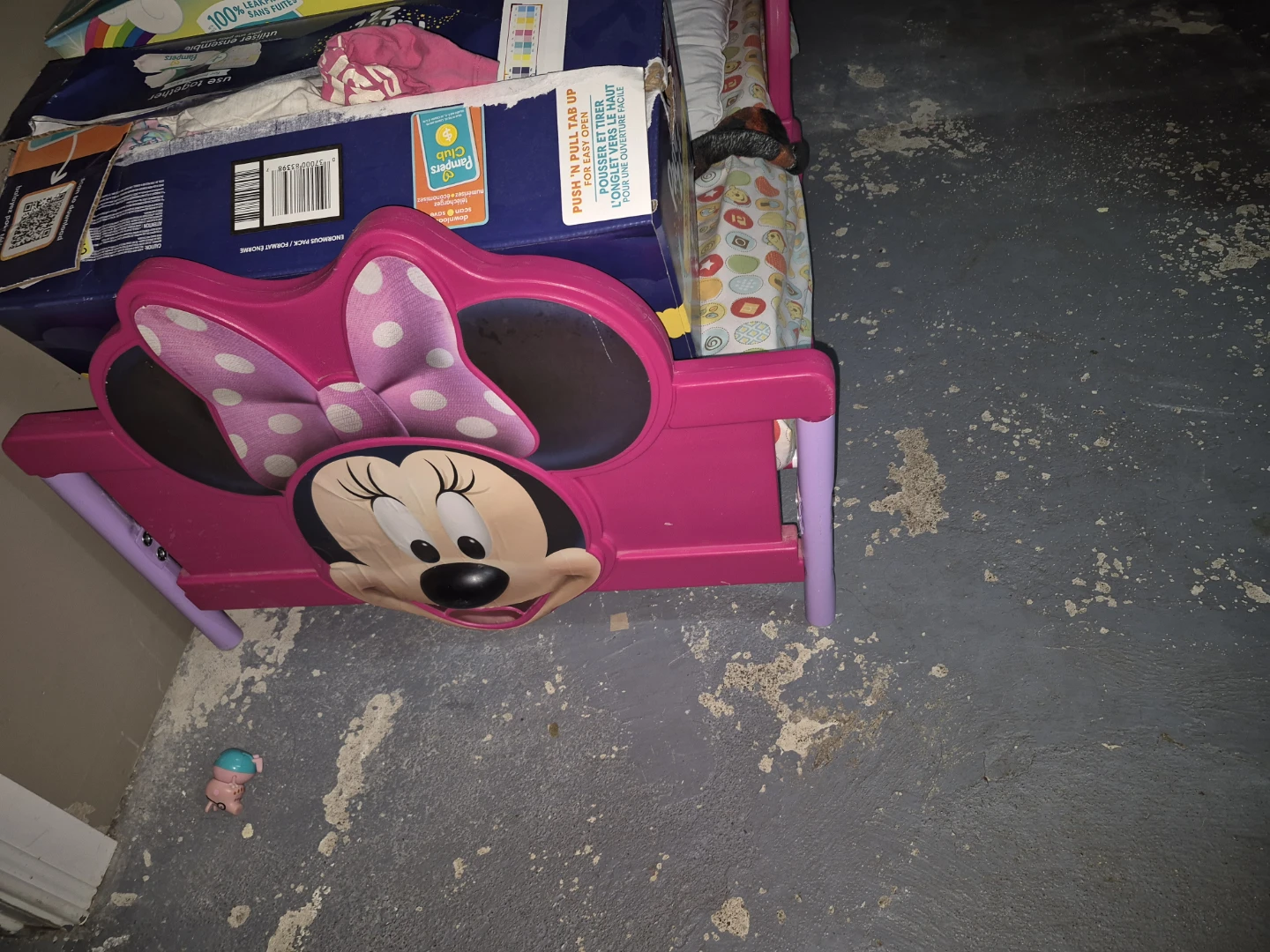 Kids Toddler Bed - Minnie Mouse Theme - photo 2