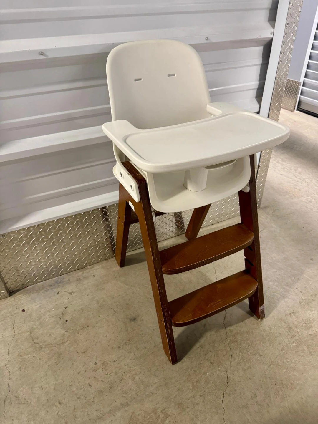Oxo Tot Sprout White and Wood High Chair - photo 4