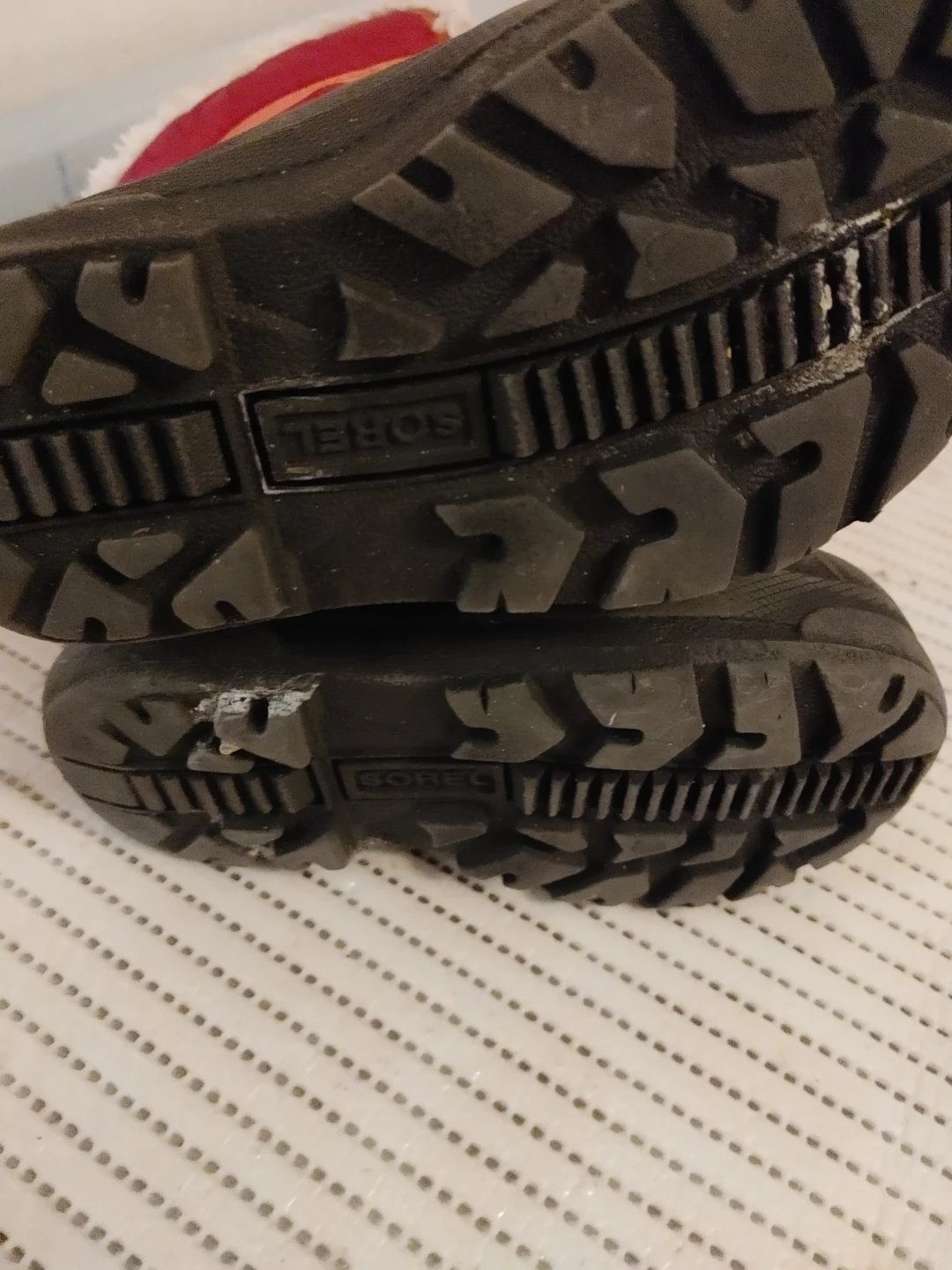 Sorel Winter Boots\ toddler size 9 - photo 3