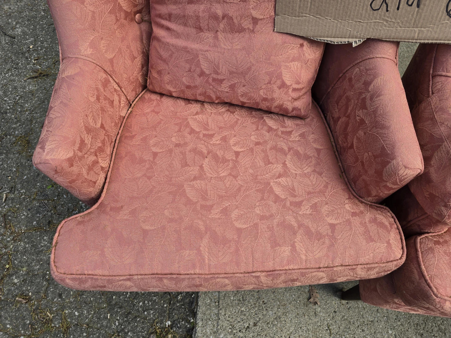 Dusty rose Upholstered Accent Chairs - photo 2
