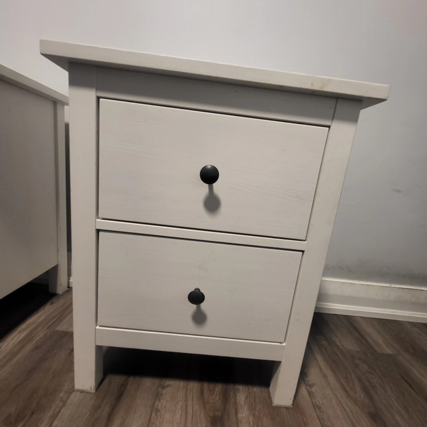 White 2-Drawer Nightstand - photo 2