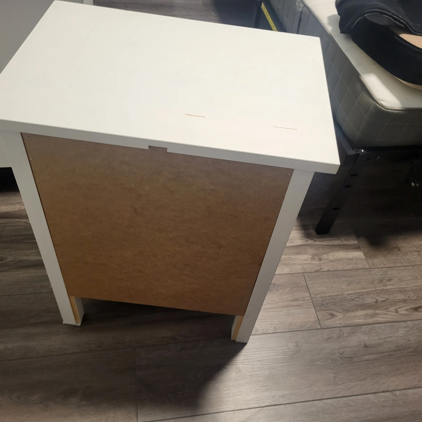 White 2-Drawer Nightstand - photo 4
