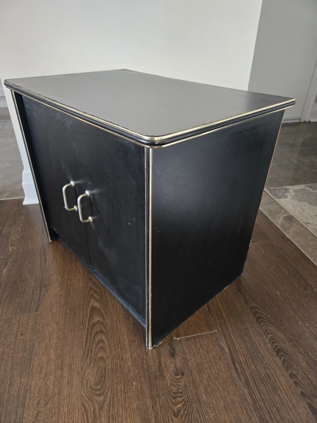Night Table/Side Table/Bedside Cabinet - photo 2
