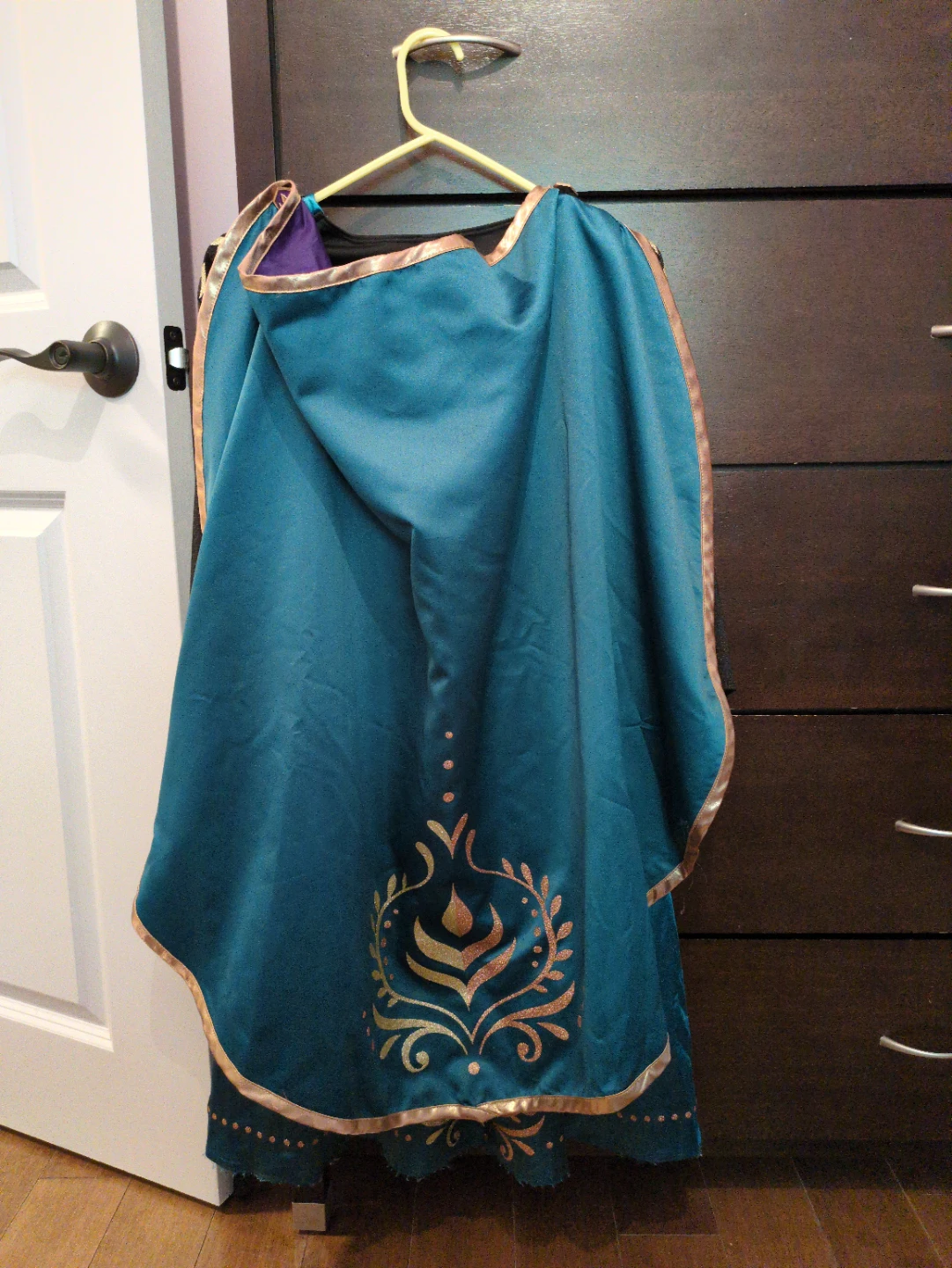 Size 5/6 Disney Frozen Anna Dress Costume - photo 2