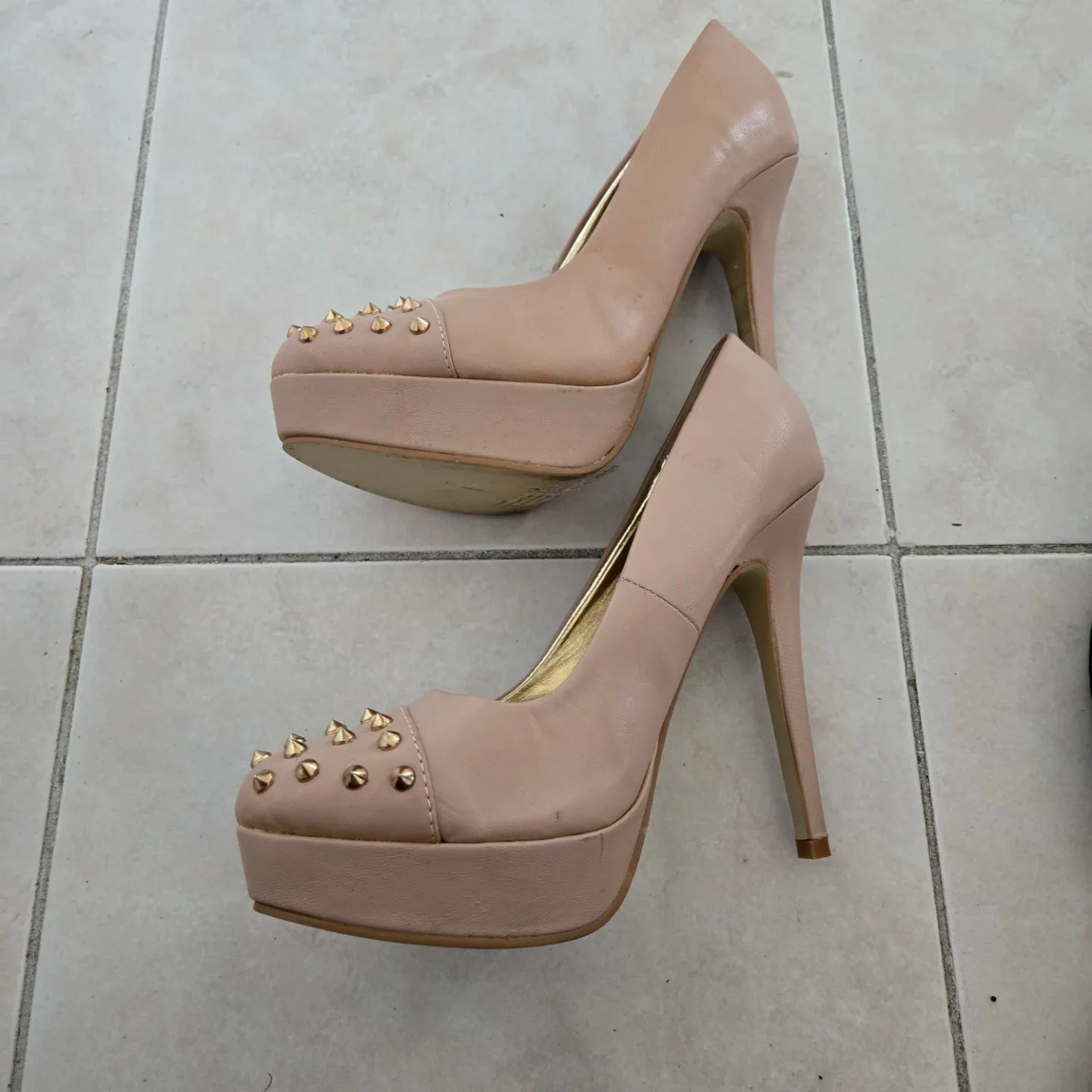 A.co Women's Studded Platform Heels Size 9/39 - photo 3