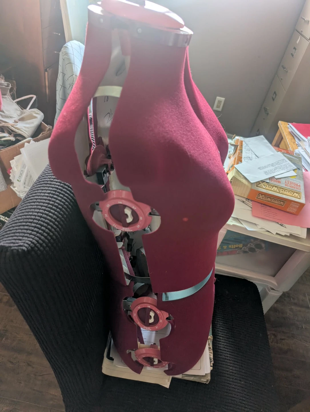 Adjustable Dress Form Mannequin - photo 2