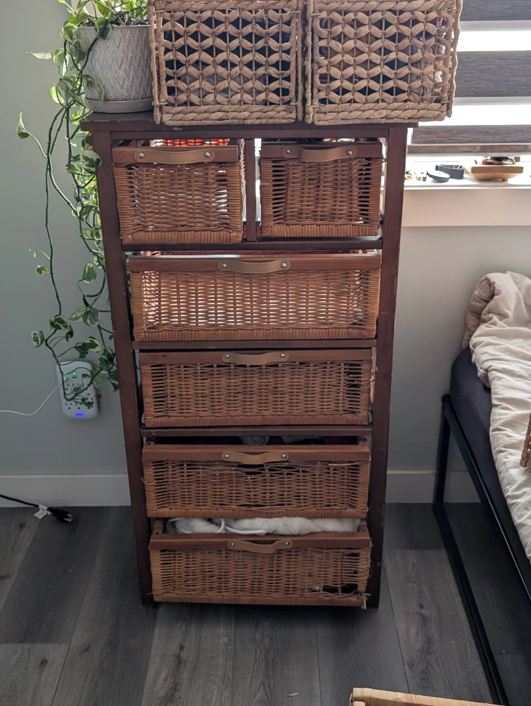 Wicker Drawer Storage Unit