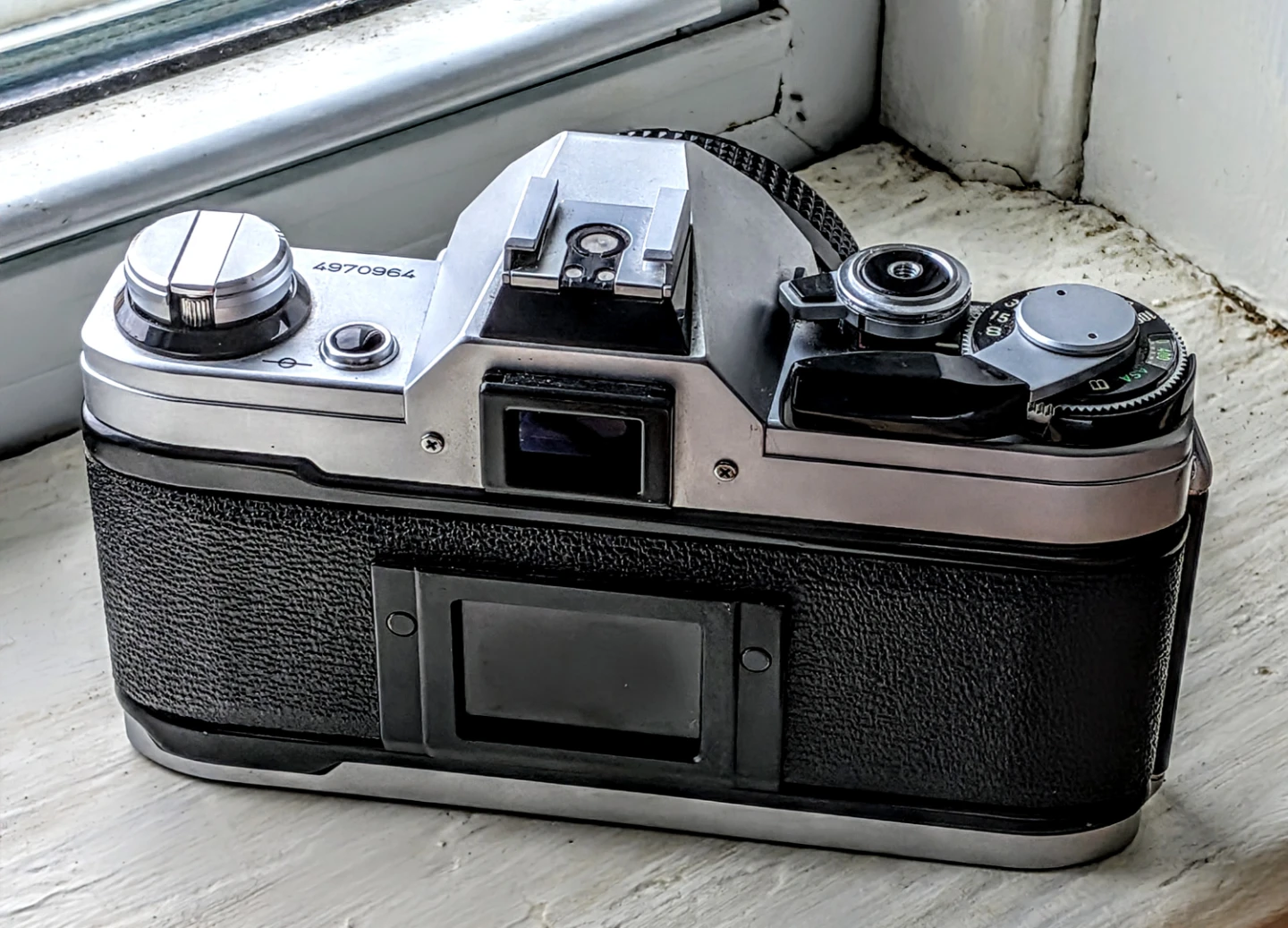Canon AE-1 35mm Film Camera with Canon FD 50mm 1:1.8 Lens - photo 3
