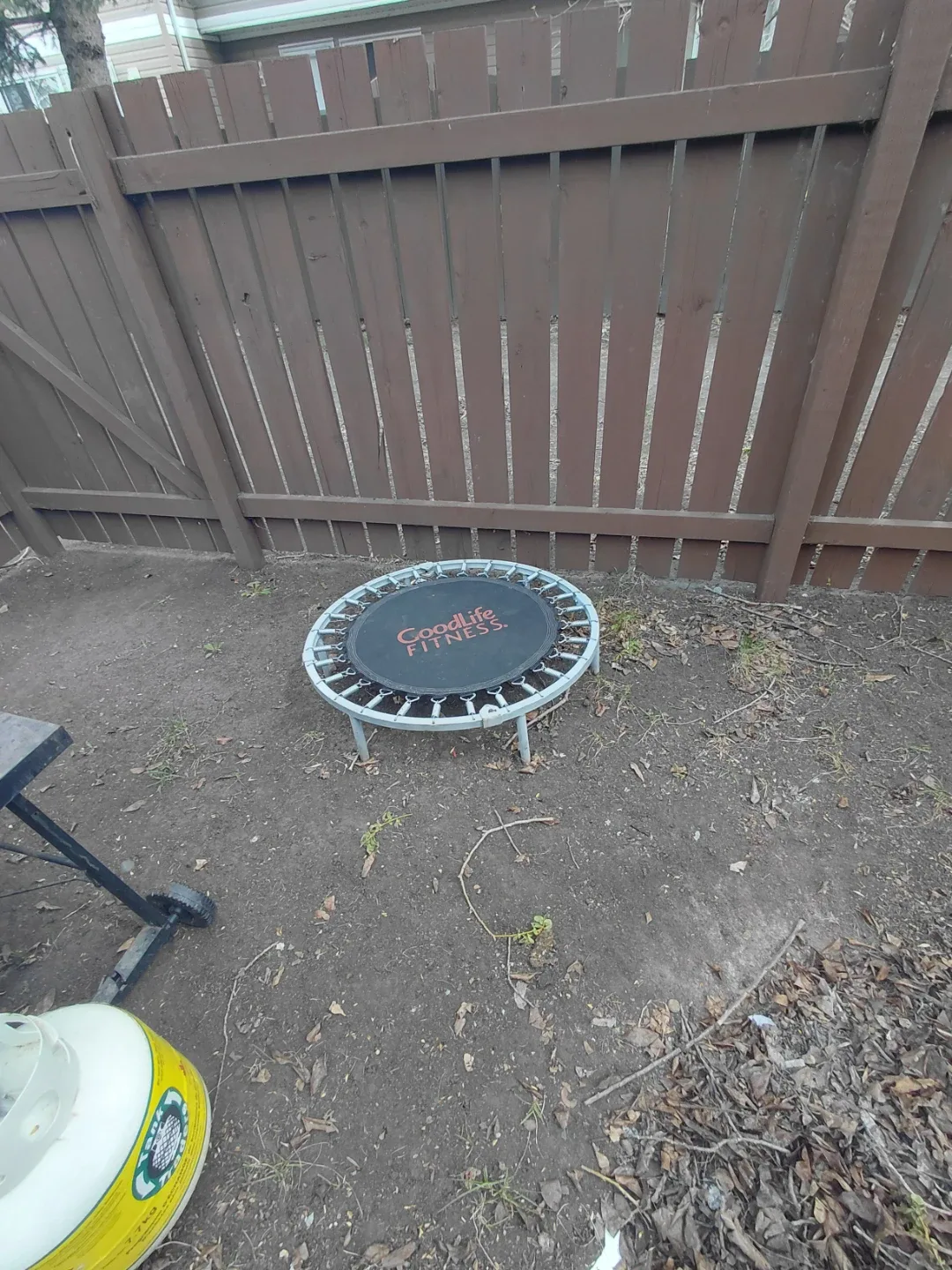 GoodLife Fitness Rebounder Trampoline