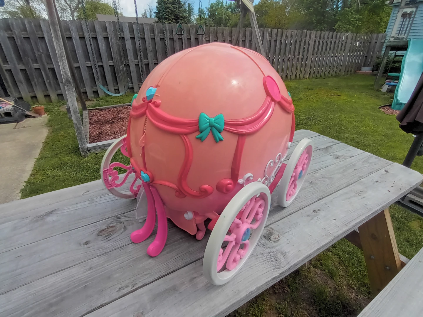 Disney Princess Carriage Bed and Vanity Playset