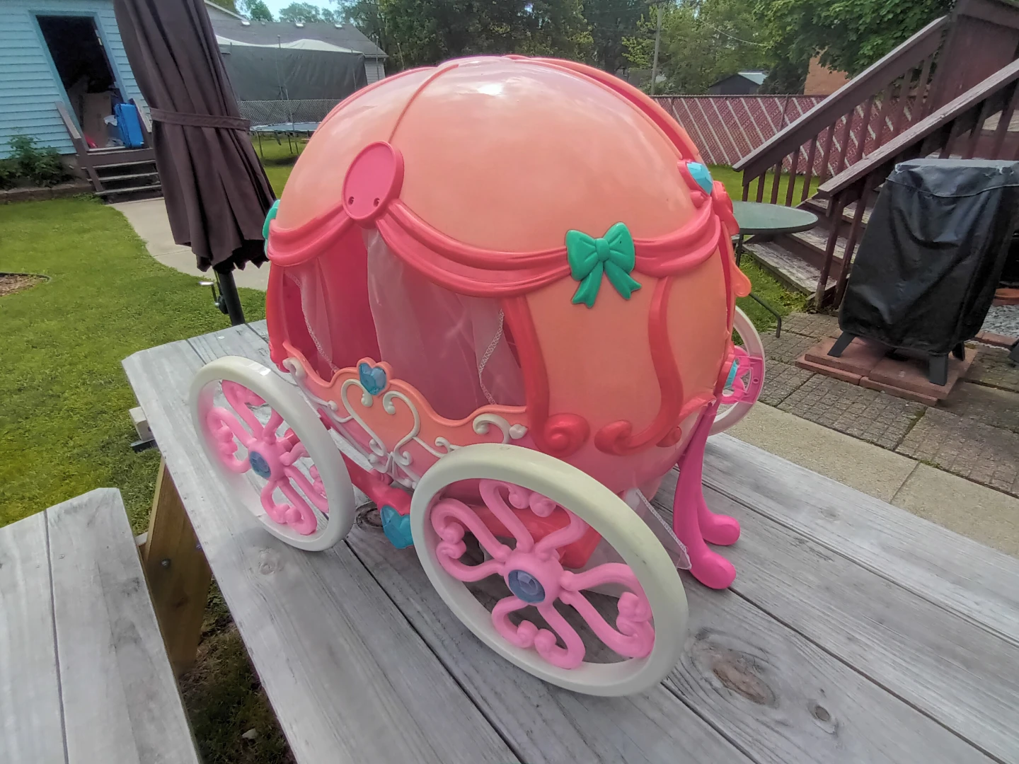 Disney Princess Carriage Bed and Vanity Playset - photo 2