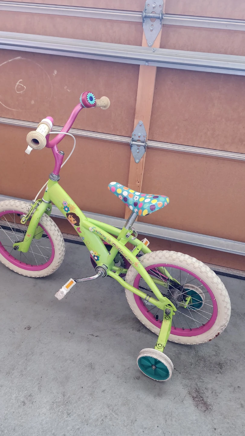 Dora the Explorer Kids Bike - photo 2