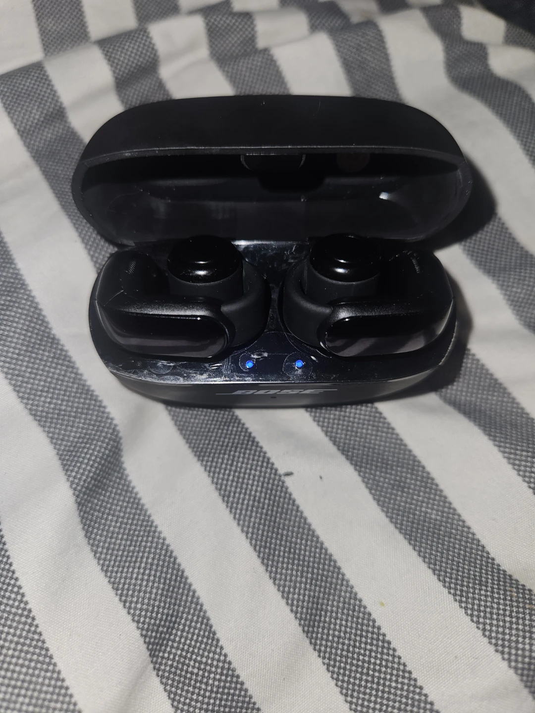 Bose Wireless Earbuds - photo 2