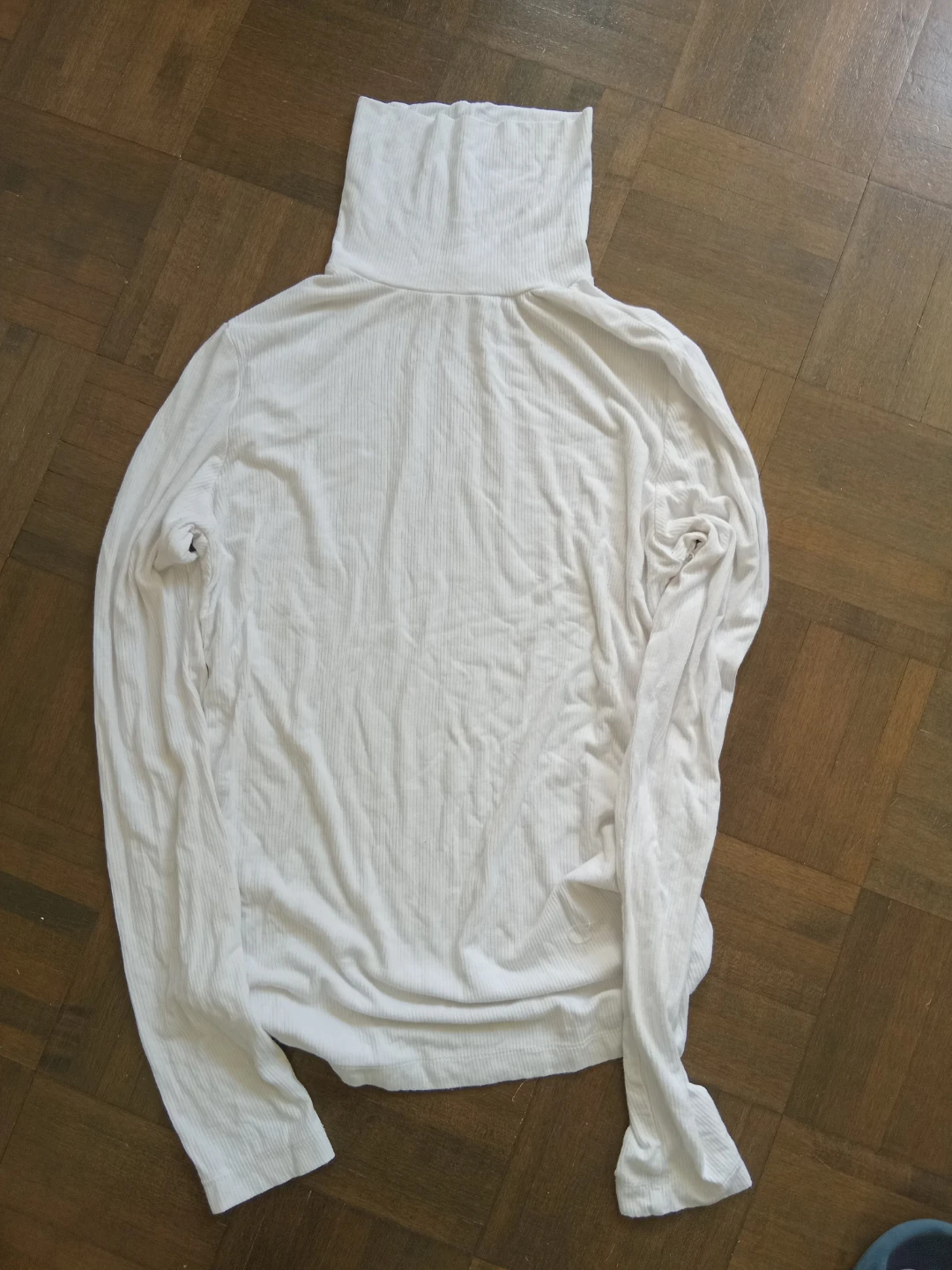 Active Usa White Ribbed Turtleneck Sweater - Size L