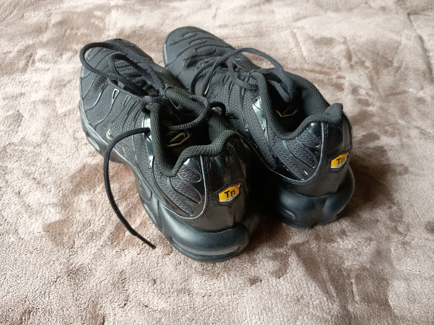 Bottes de sport Nike Air Max Plus Tn 2023 noires - photo 2
