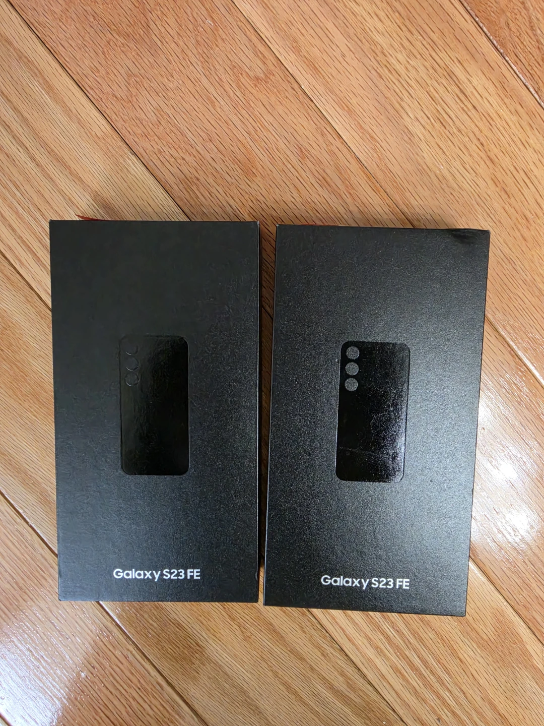 Samsung Galaxy S23 FE Smartphone (2 Boxes)