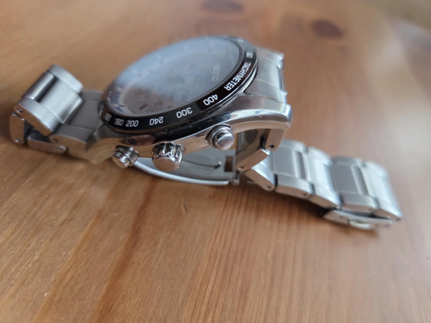 Seiko Solar Chronograph Watch - photo 2