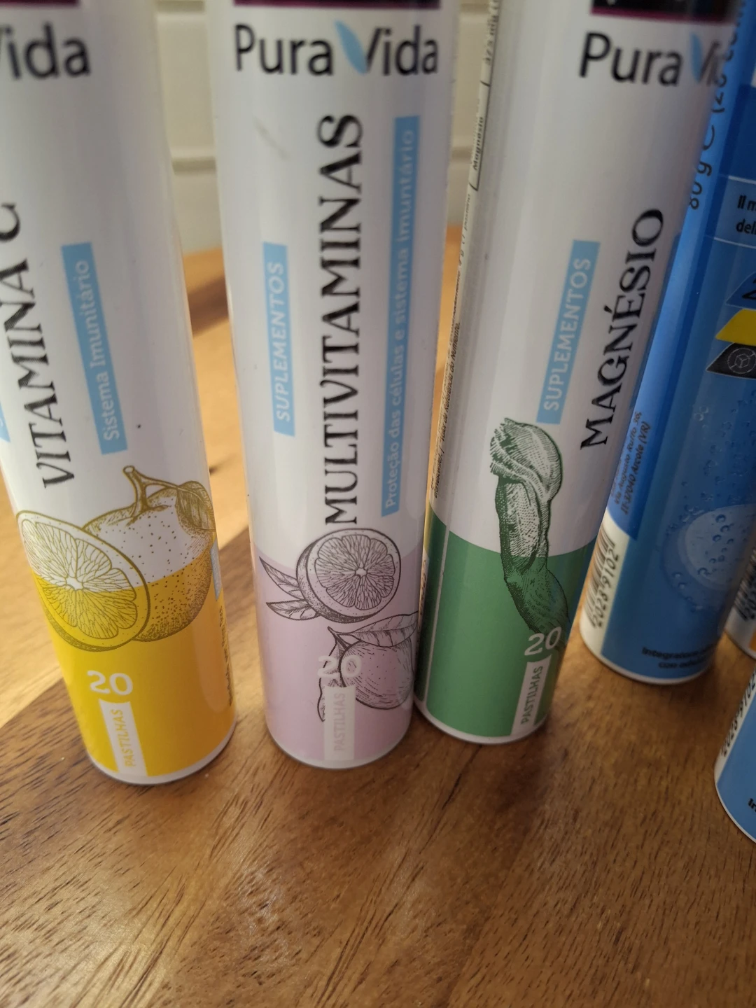 European imported  Effervescent vitamins Italy Portugal - photo 3