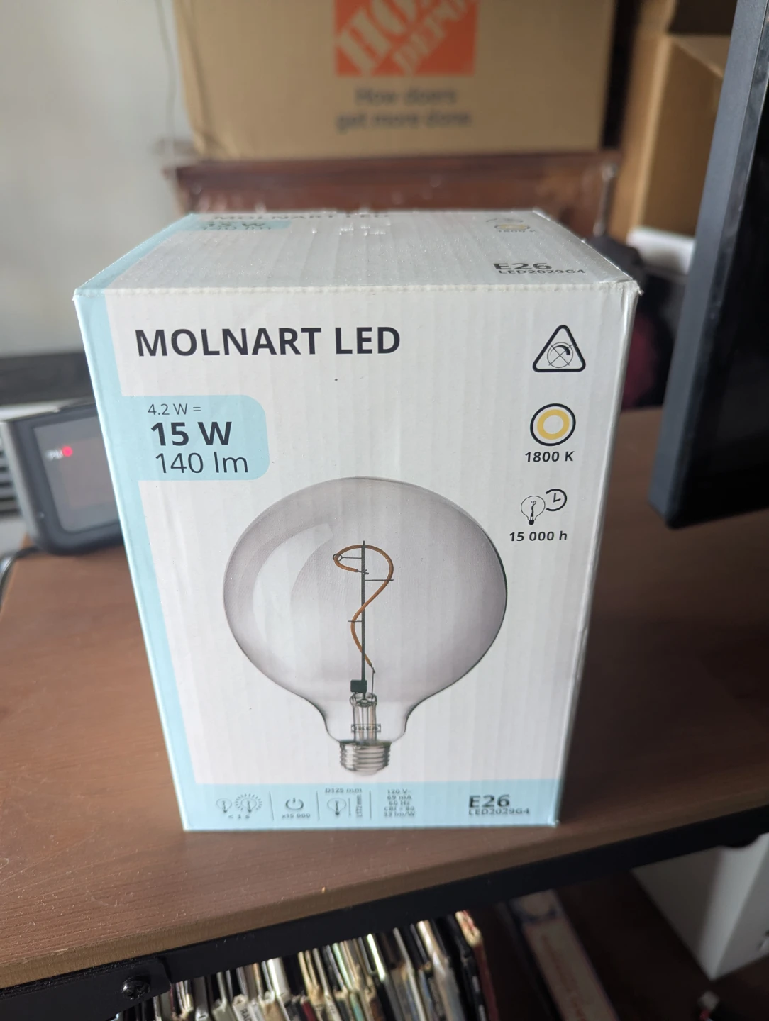 MOLNART LED Globe Light Bulb
