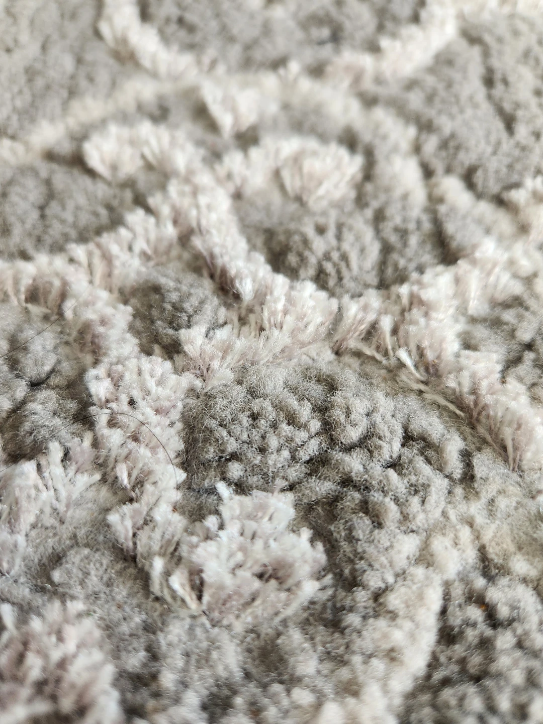 HomeTrends Area Rug - Grey Patterned