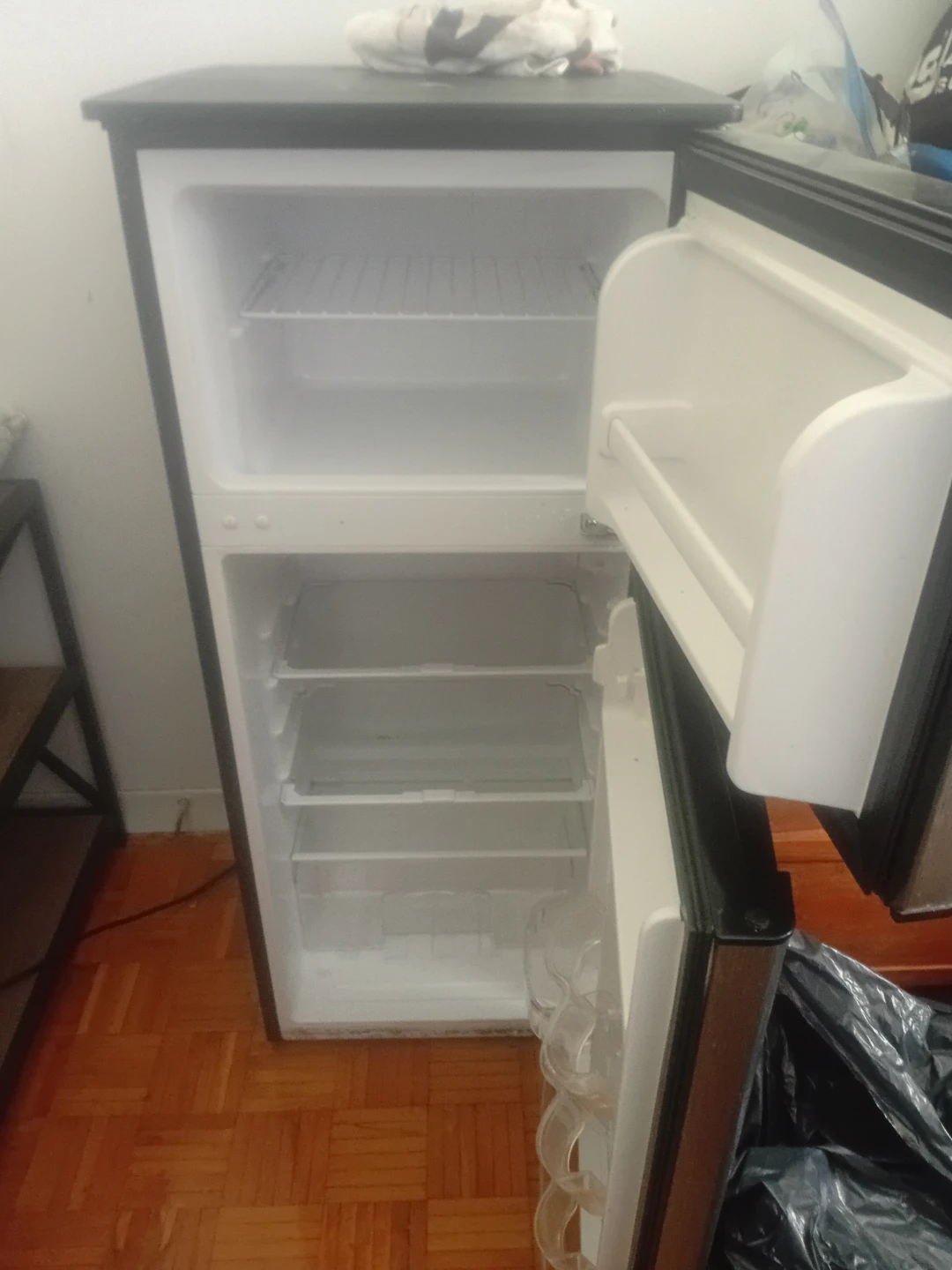 Compact Refrigerator
