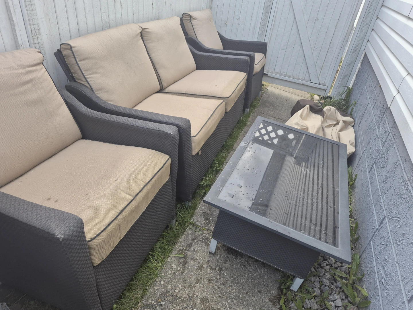 Outdoor Wicker Patio Set