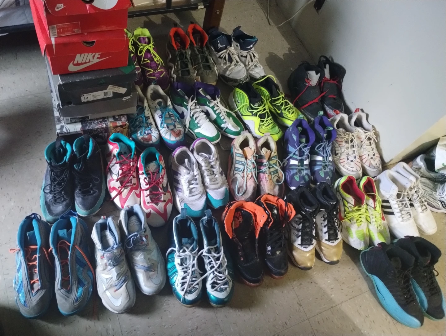 Assorted Nike and Jordan Athletic Shoes Bundle - photo 2