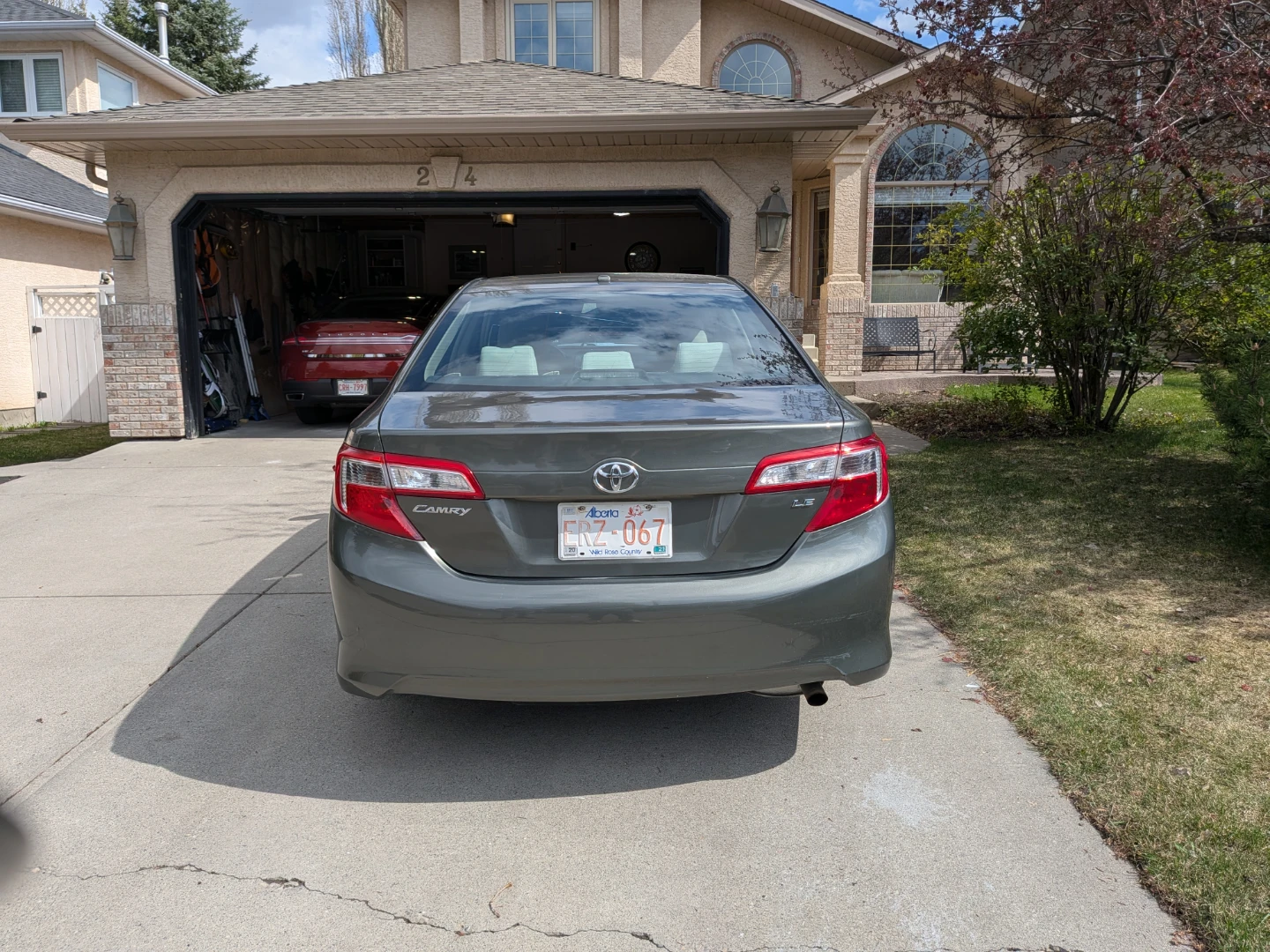 2012 Toyota Camry LE Sedan - photo 4