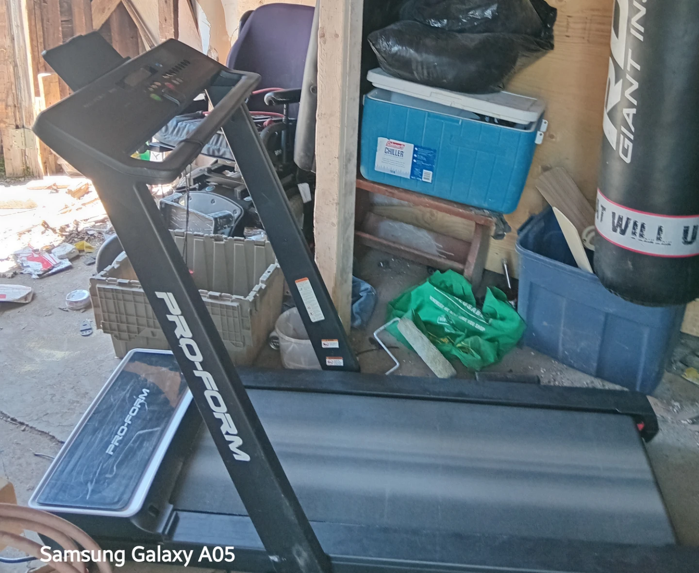 Treadmill - photo 2