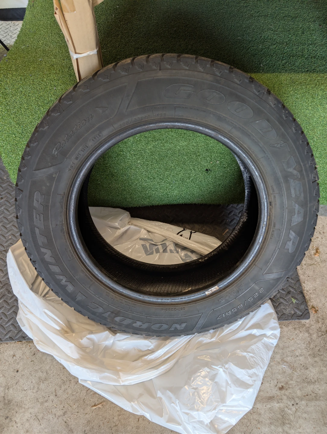 Goodyear Nordic Winter Tire 225/65R17 - photo 2