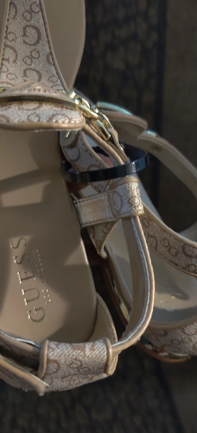Guess Women's Beige Logo Thong Sandals - photo 5