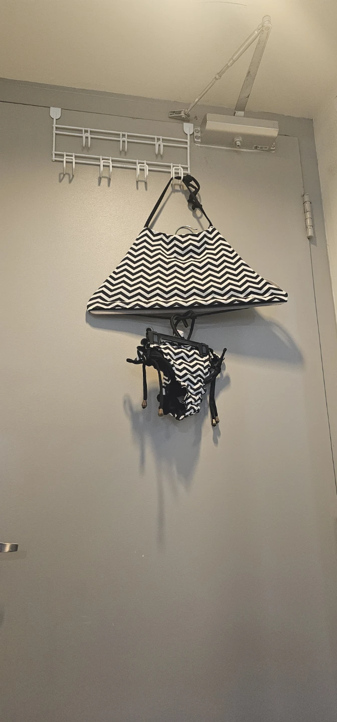 Black & White Chevron Bikini - photo 3
