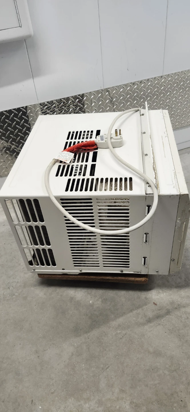 10000 BTU Haier window AC 20*20*14"WDH - photo 4