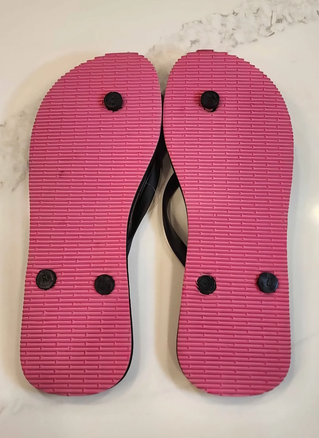 Mixstar Black Flip Flops with Cat Design - New - photo 3