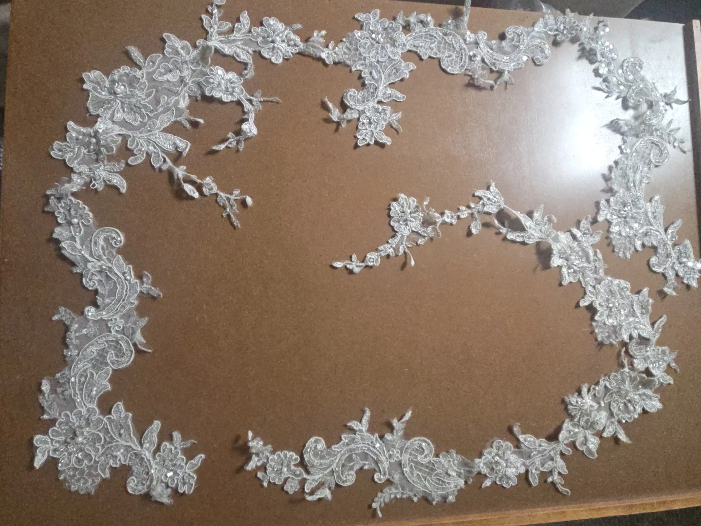 White Lace Appliqué with Beads and Sequins - photo 3