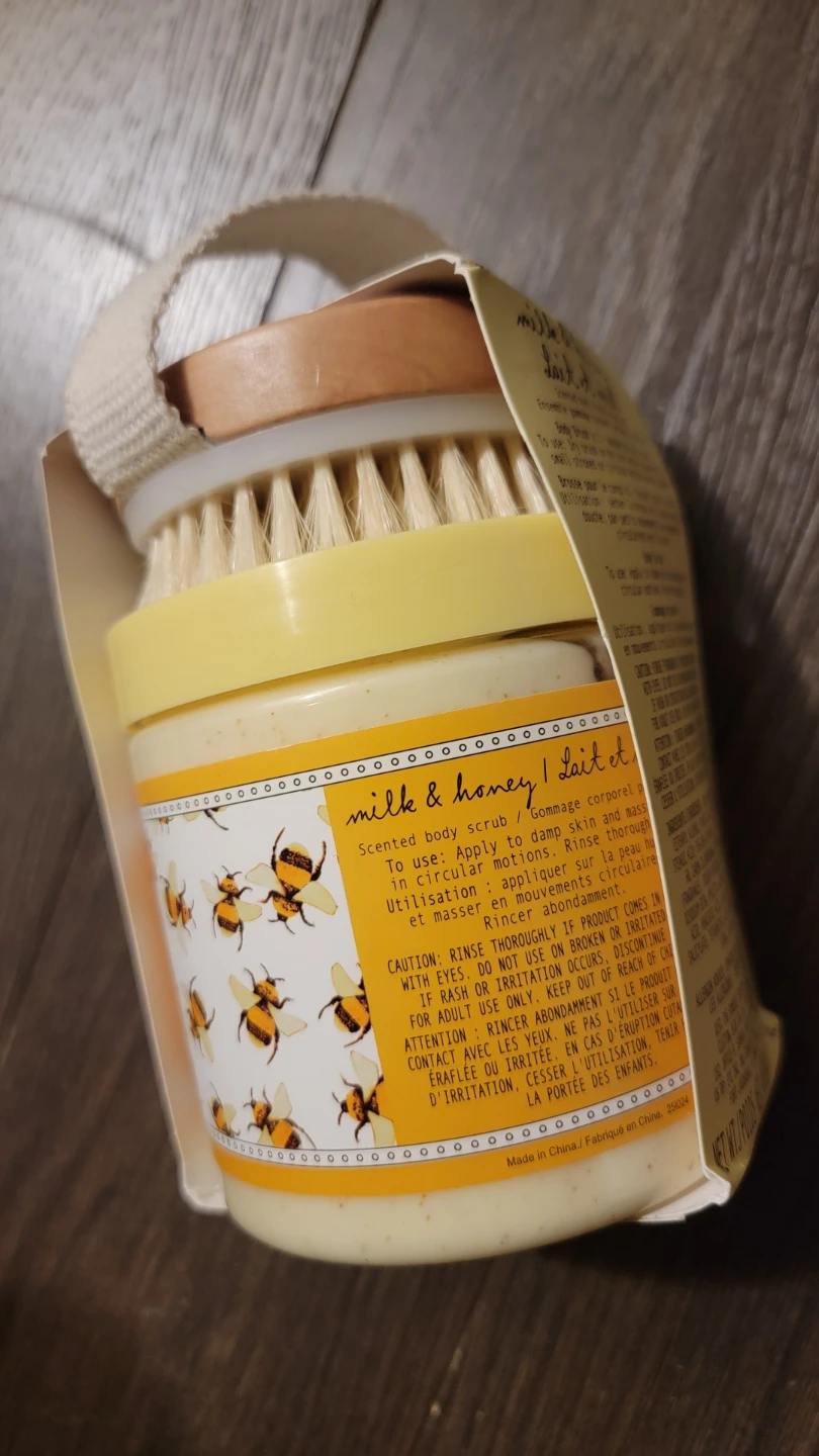 Asquith & Somerset Milk & Honey Scented Body Scrub + Brush Set - photo 4