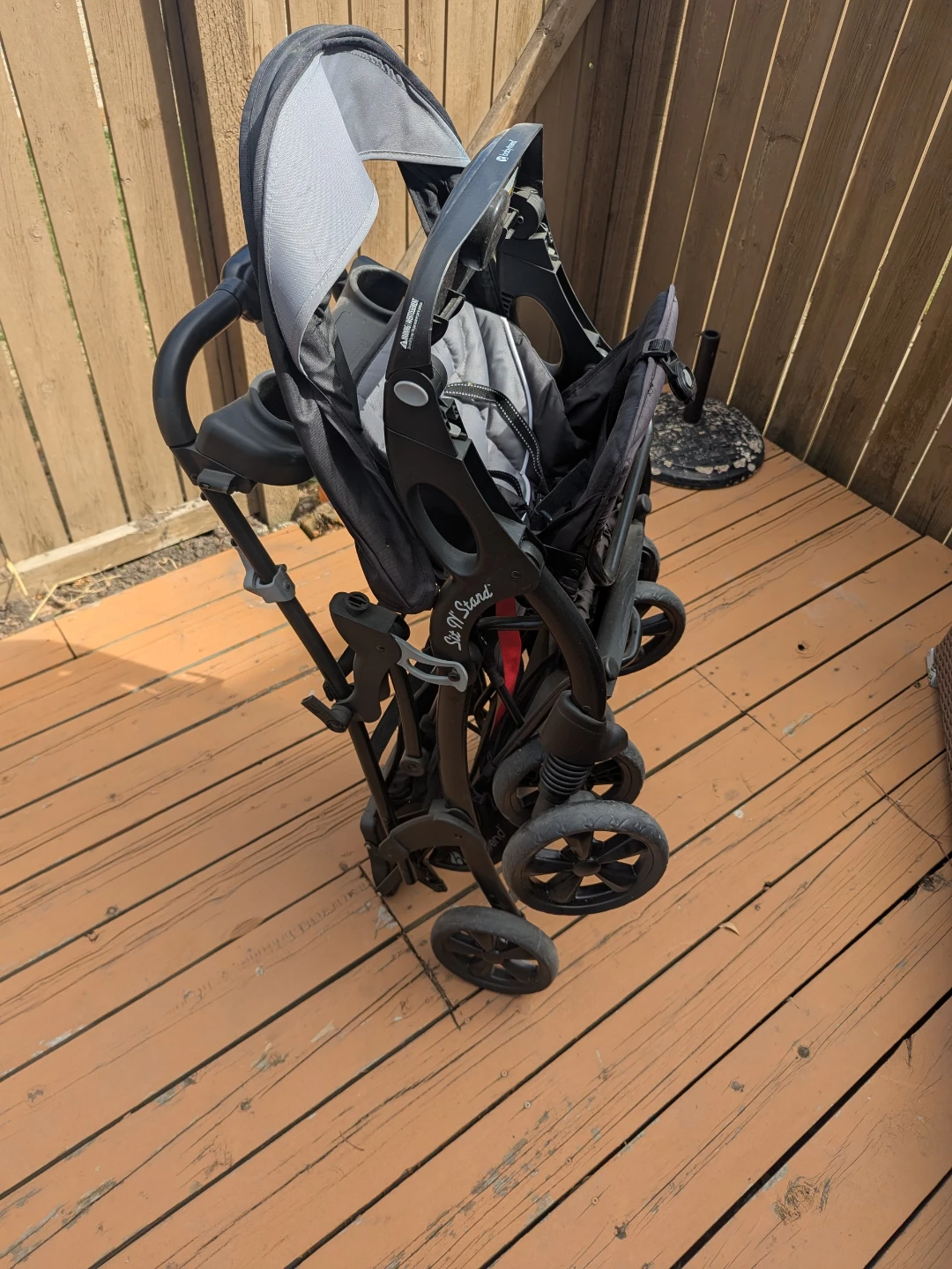 Baby trend Sit n stand stroller