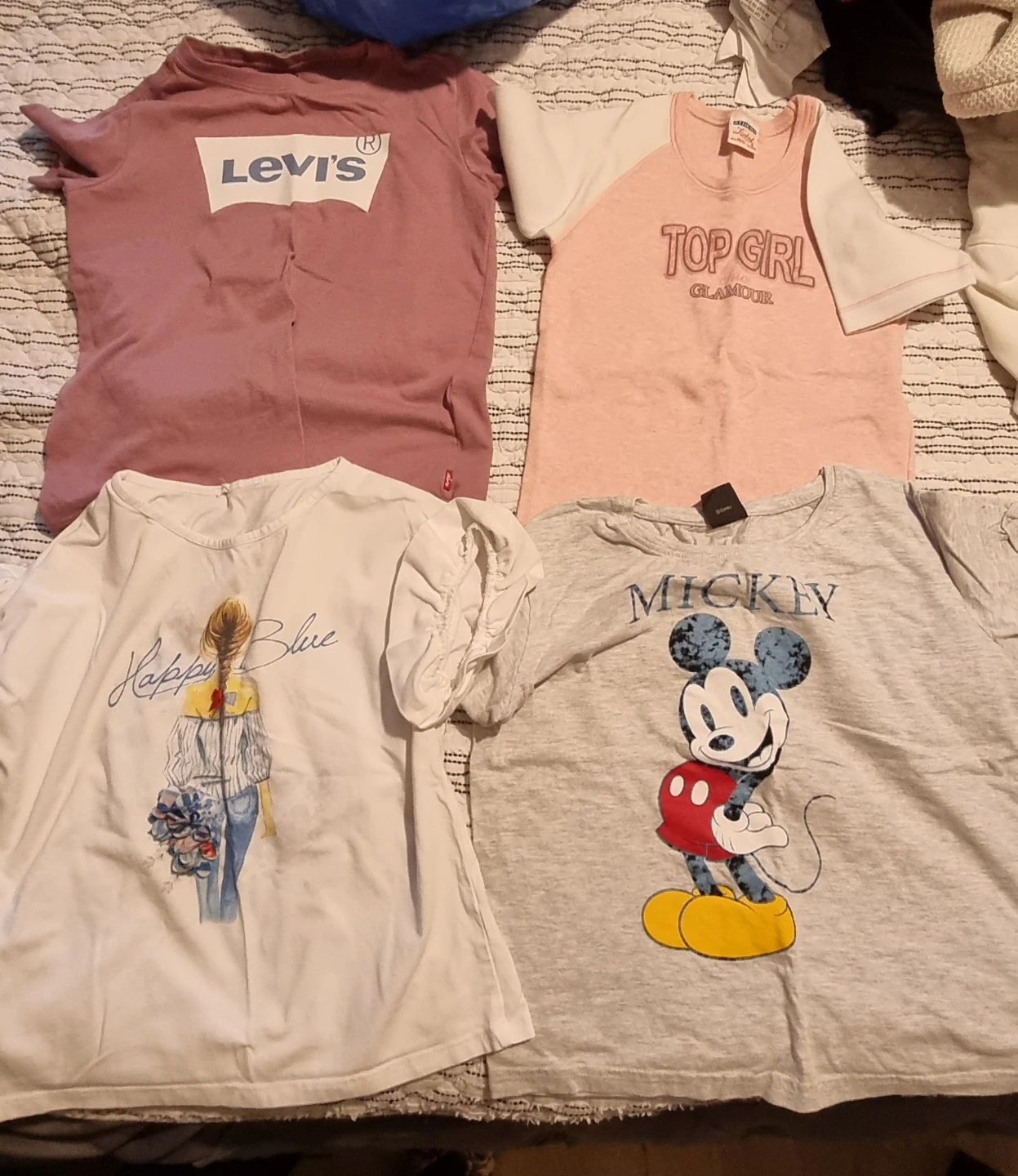Girls 8-10yo Bundle of 7 Girls Tops & 3 Pairs of Shorts - photo 2