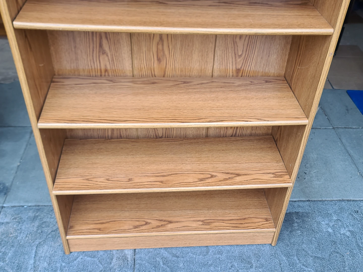 Oak Finish 5-Shelf Bookshelf - photo 3