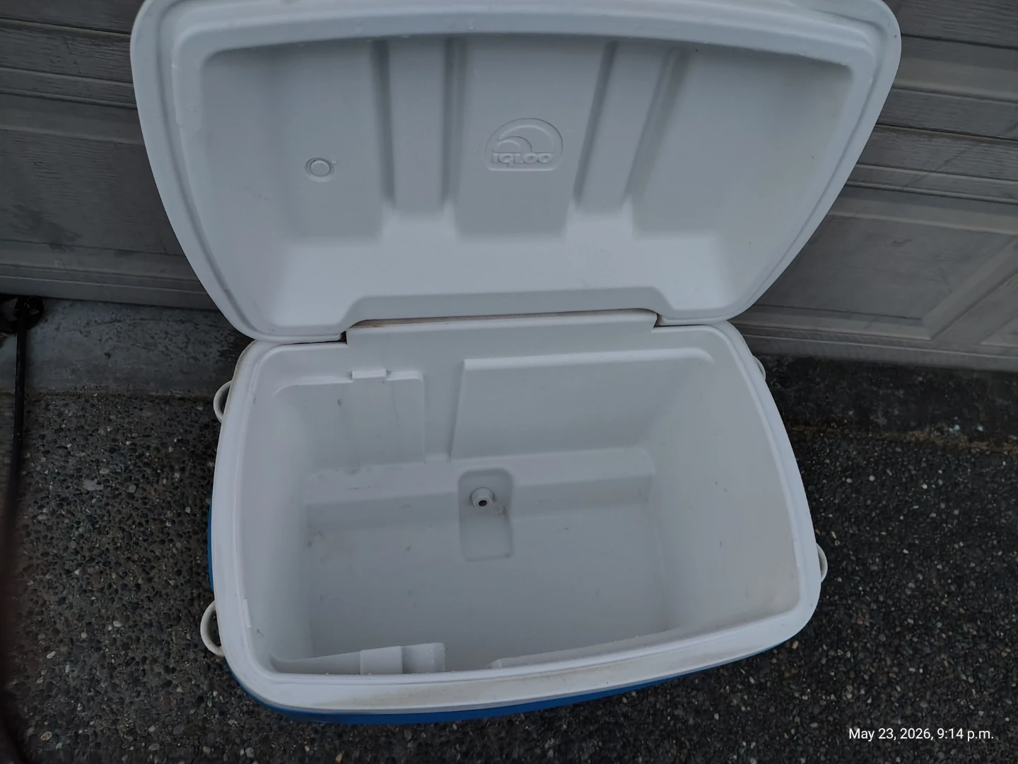 IGLOO 5 Day 60qt Wheeled Cooler with Drain 🥕 - photo 2