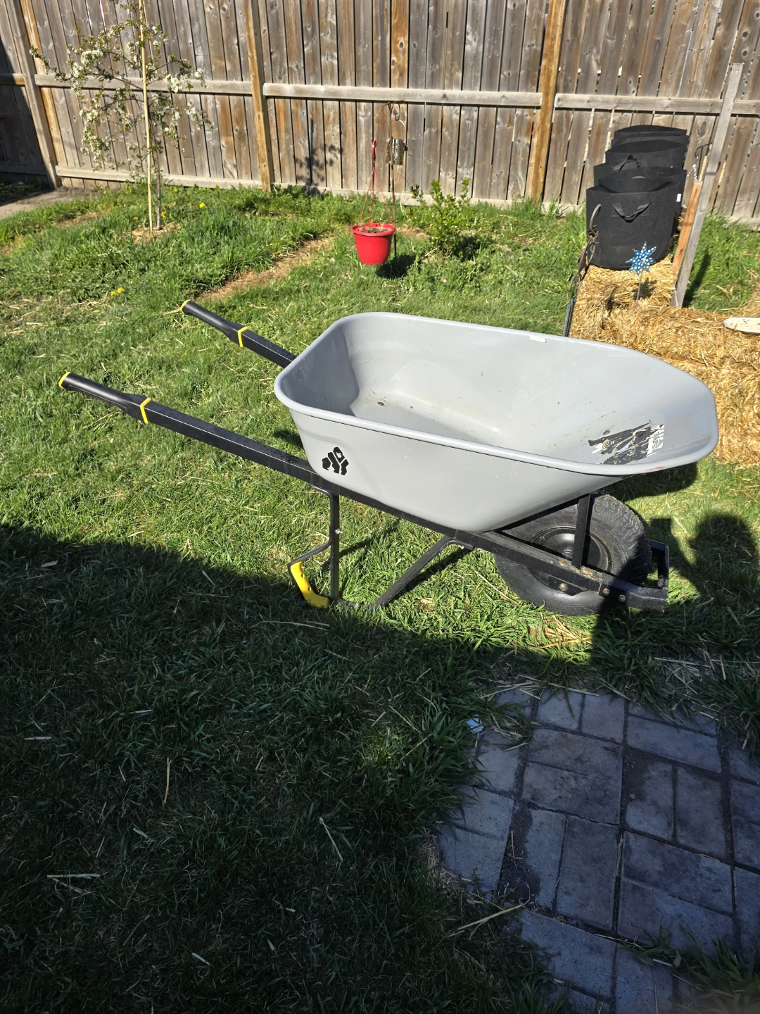 Gorilla Prograde wheelbarrow - photo 3