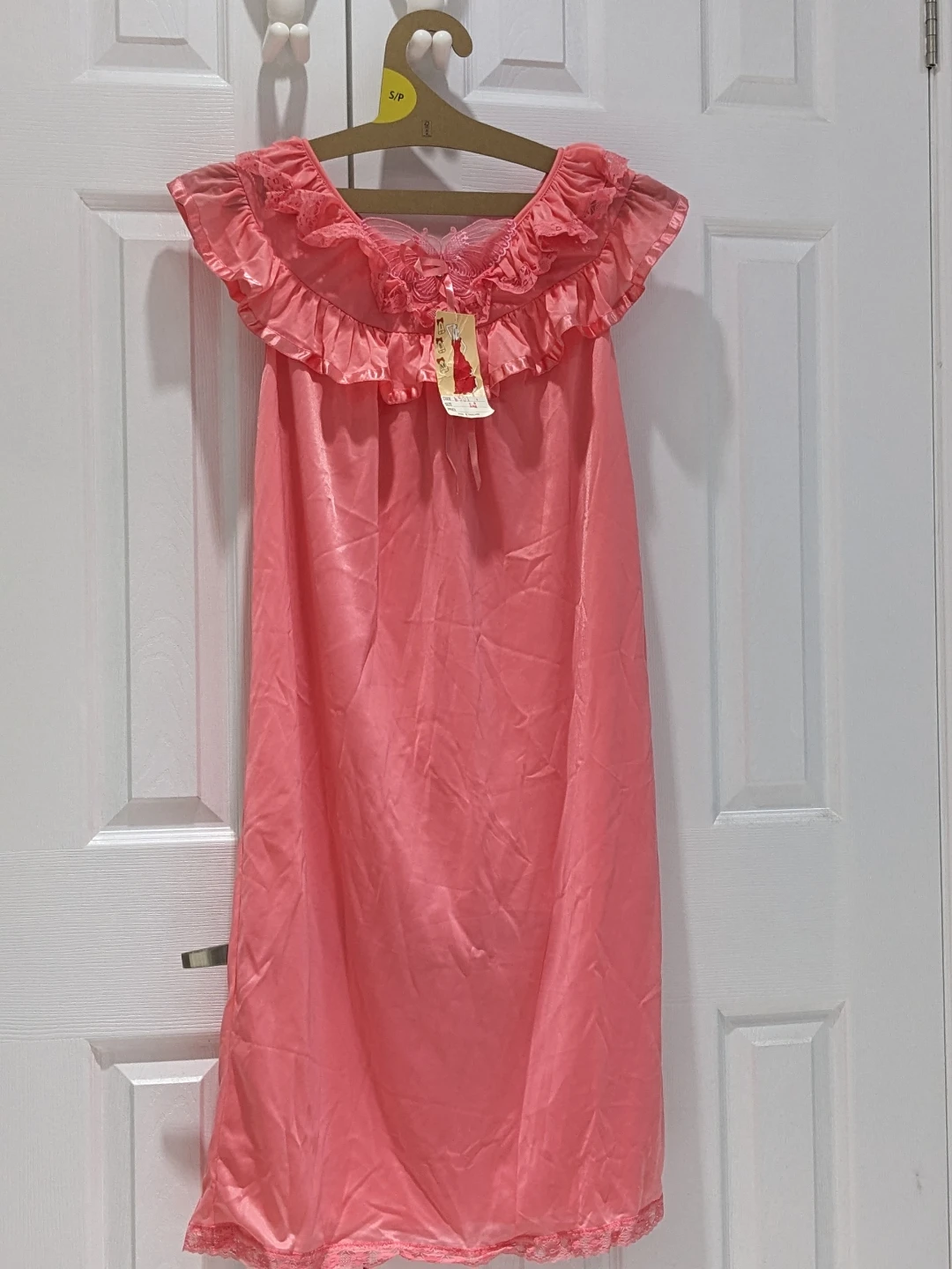 Vintage Nightgown - photo 3