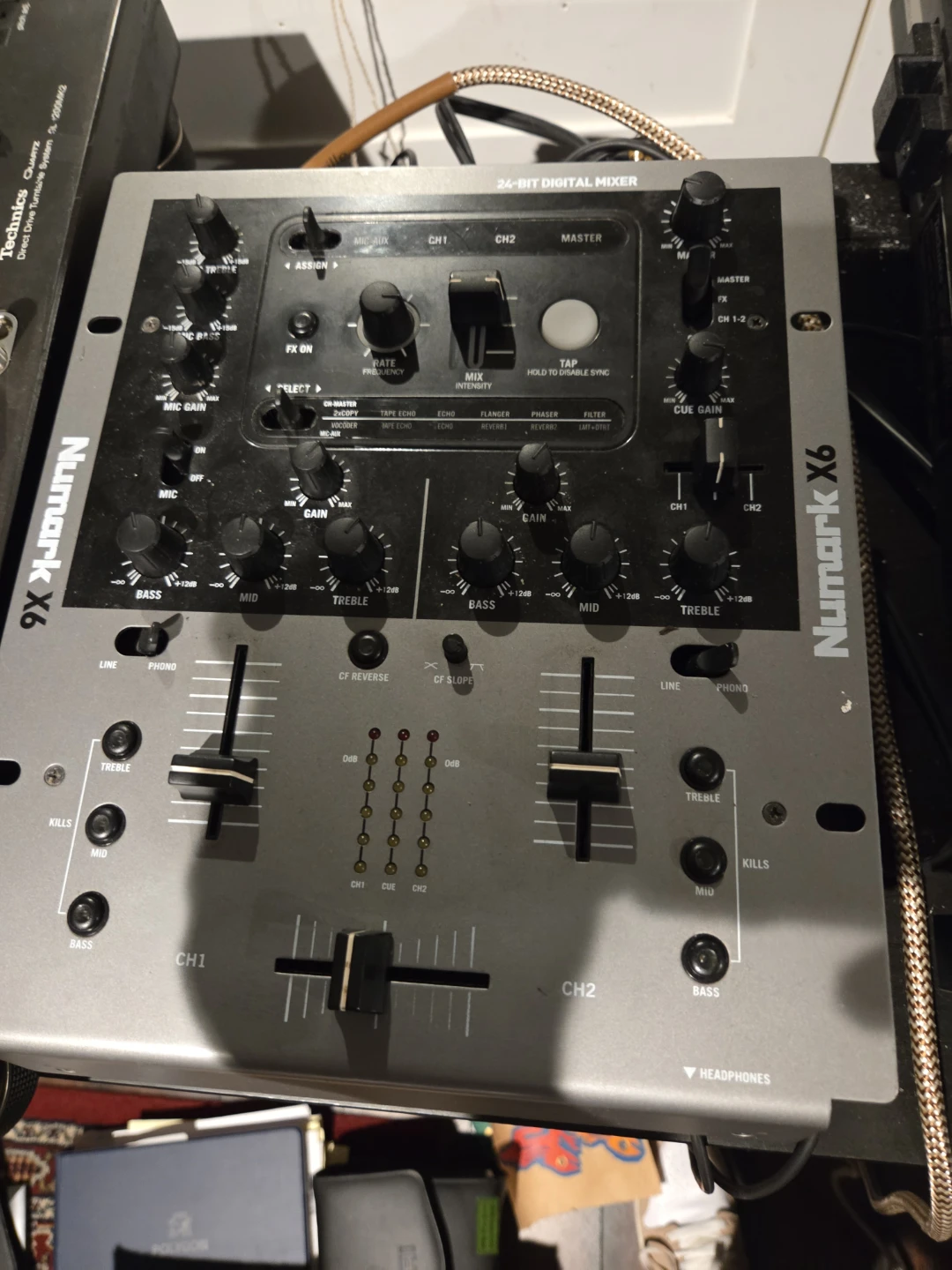 Technics SL-1200MK2 Direct Drive Turntable - photo 3