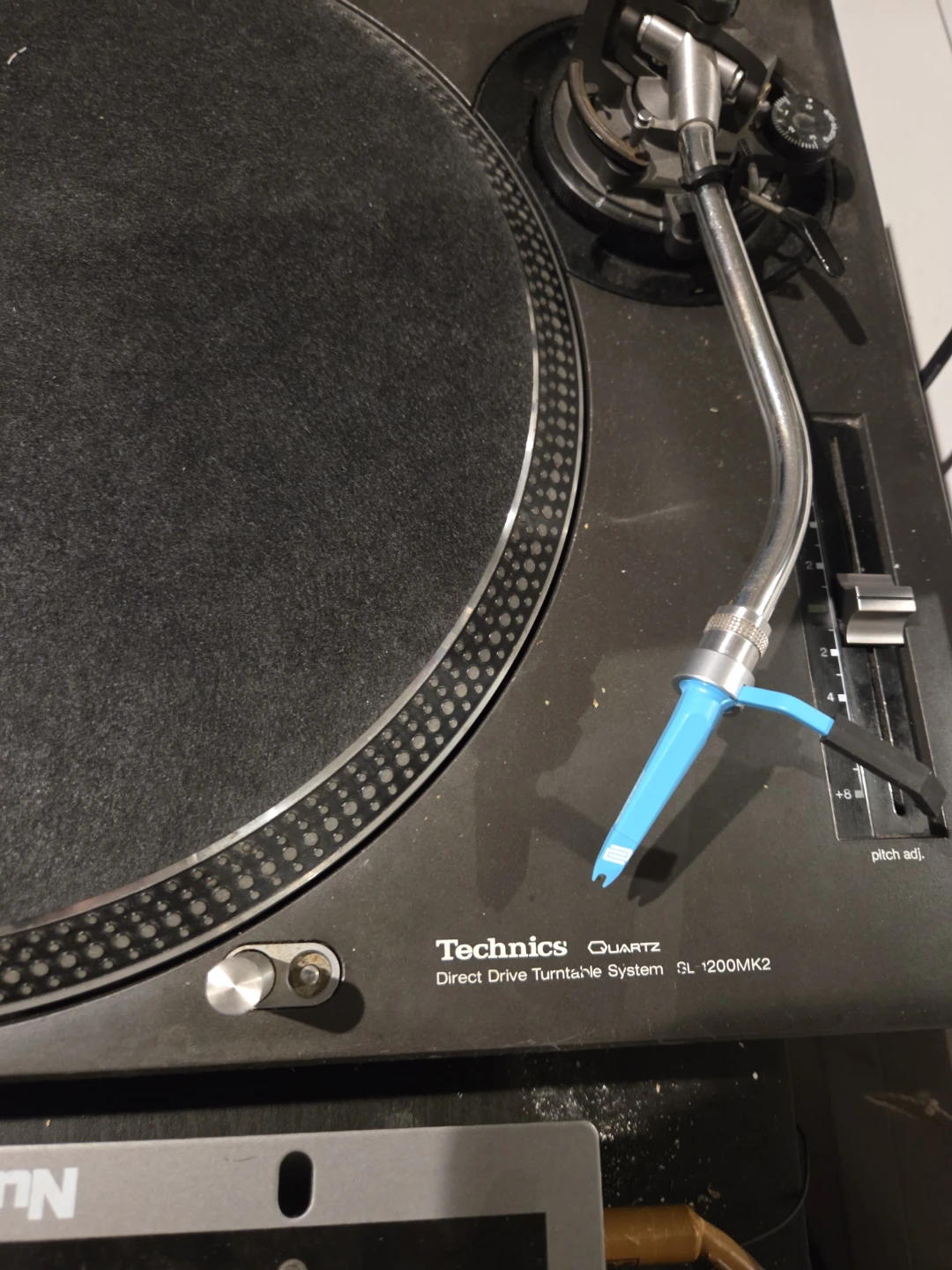 Technics SL-1200MK2 Direct Drive Turntable - photo 4